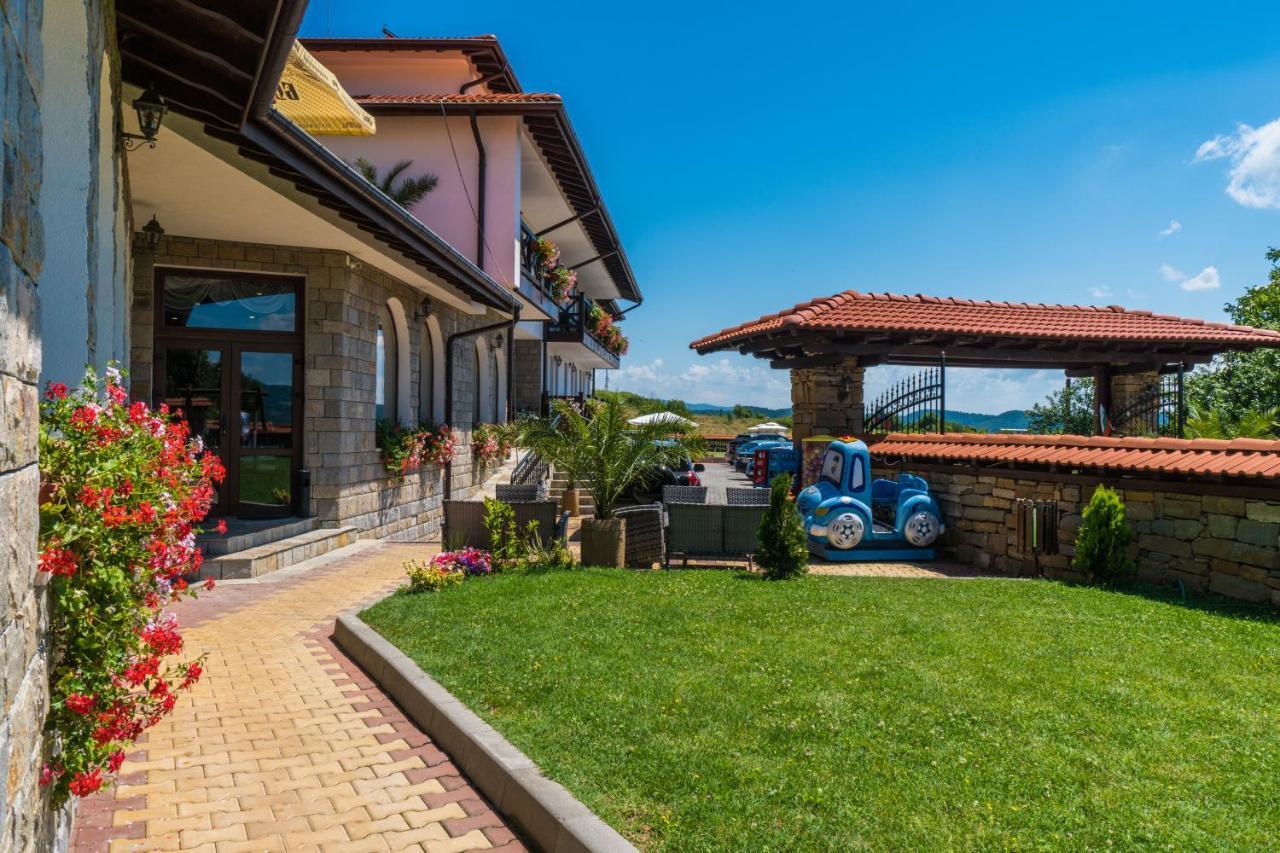 Hotel Complex Panorama Elena Zewnętrze zdjęcie